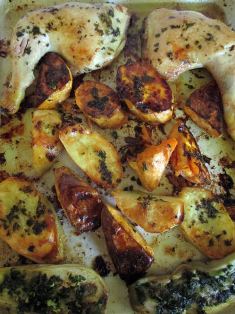 Pollo Asado con Patatas en Freidora de Aire: Un Festín Saludable y Delicioso